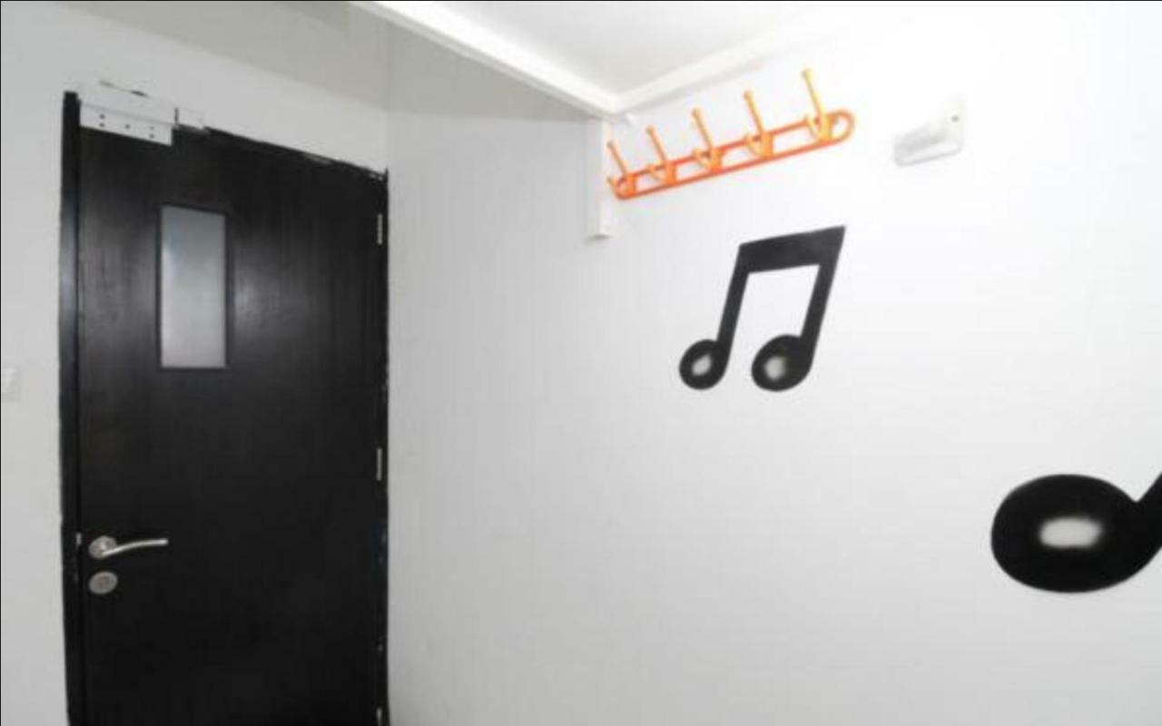 Kamar Keluarga Duri Kosambi Hotel Jakarta Luaran gambar